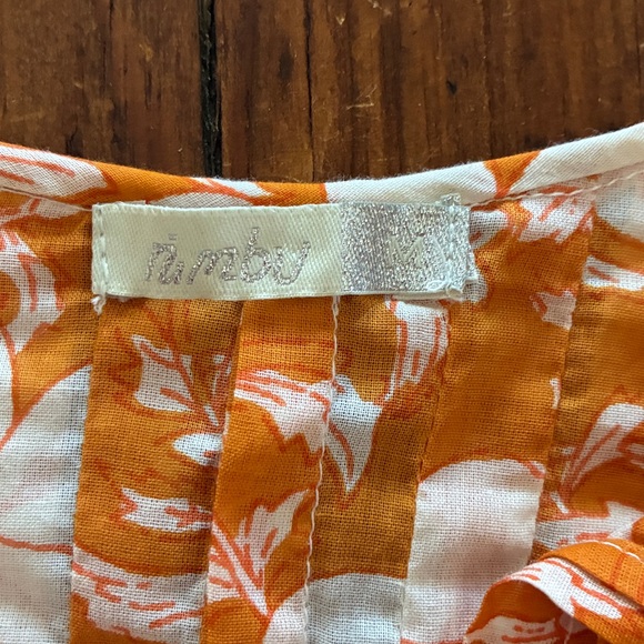 NWOT Nimbu beautiful floral sleeveless blouse - Picture 10 of 12